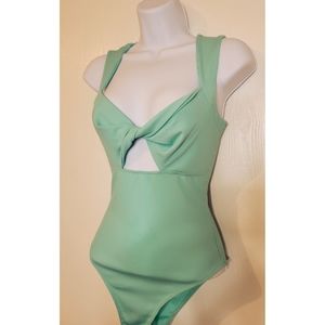 NWOT twisted cutout bodysuit, small, mint